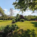 Romantiline Talu Ja Saun Muhumaa Suedames Hellamaa (Saaremaa)