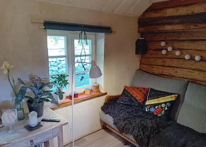 Romantiline Talu Ja Saun Muhumaa Suedames Holiday home *